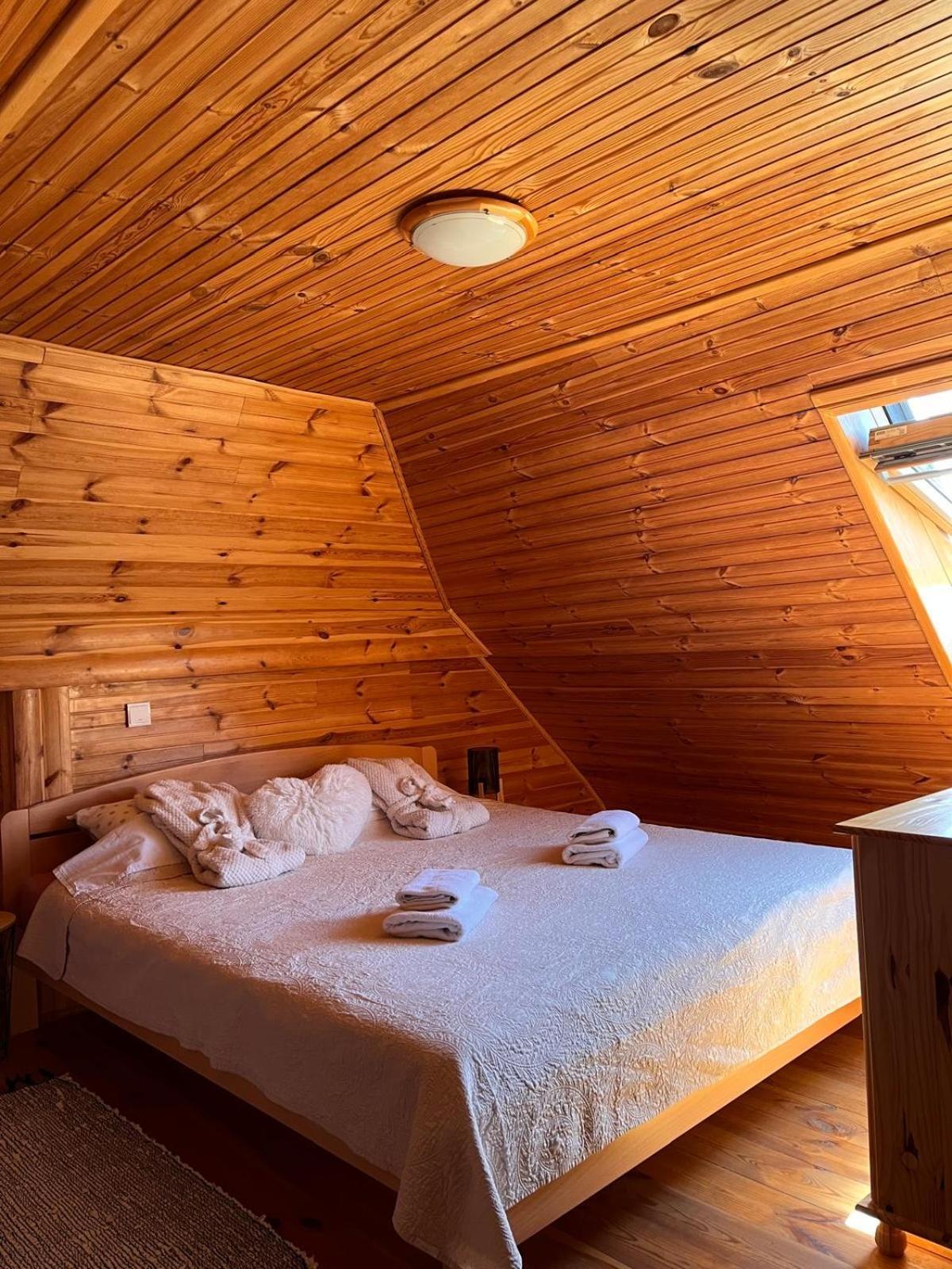 Kuca Za Odmor Markoci Rakovica Exteriér fotografie