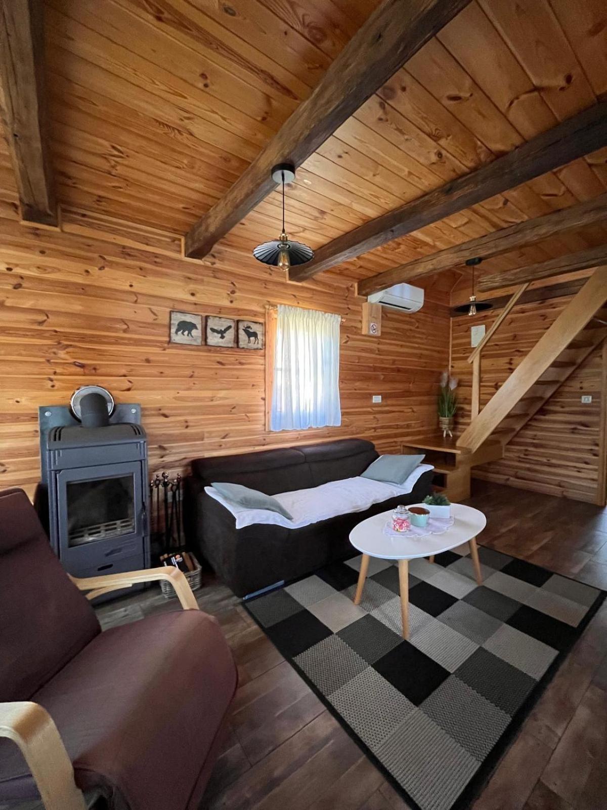 Kuca Za Odmor Markoci Rakovica Exteriér fotografie